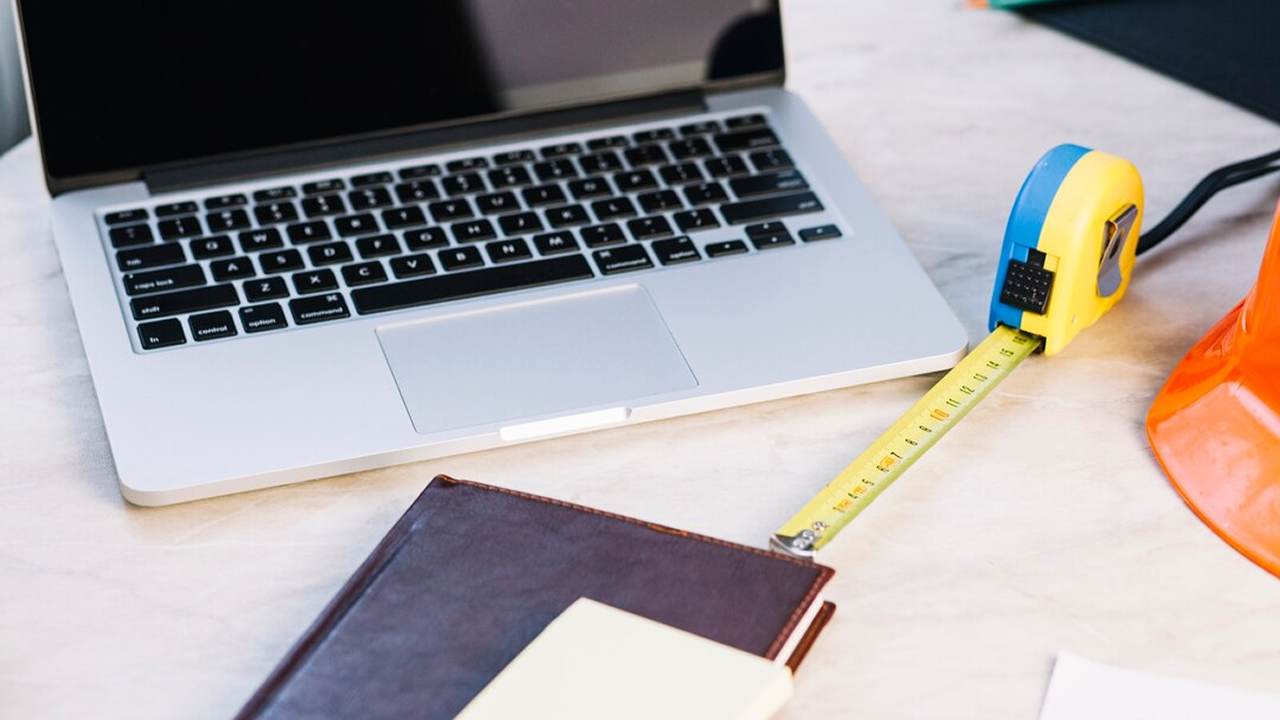 Top Tech Tools Every Contractor Needs in 2025